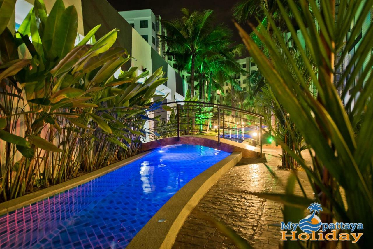Arcadia Beach Resort Pattaya Exterior photo